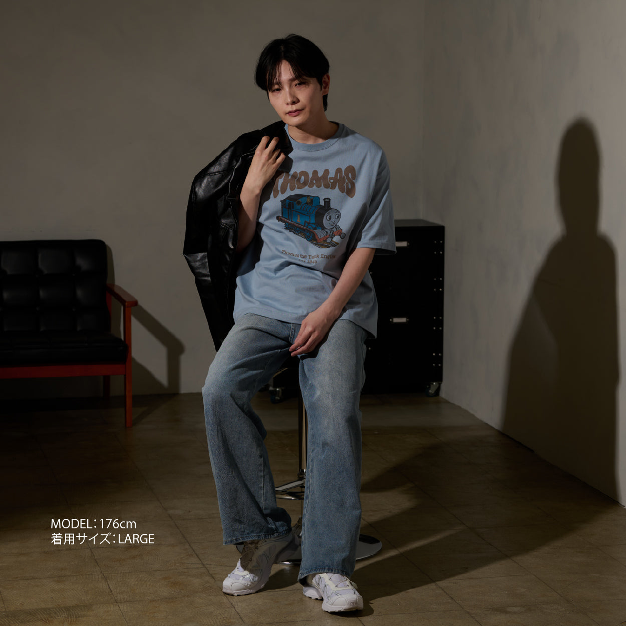 【公式WEBストアオリジナル】ヴィンテージ風Tシャツ (トーマス)