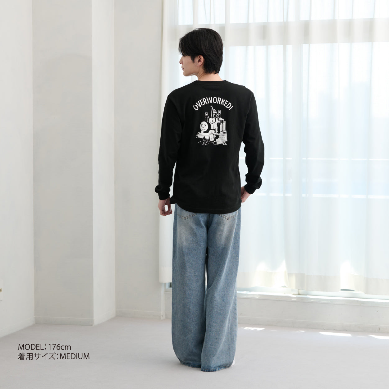【公式WEBストアオリジナル】OVERWORKED!ロングスリーブTシャツ 黒(刺繍&バックプリント)