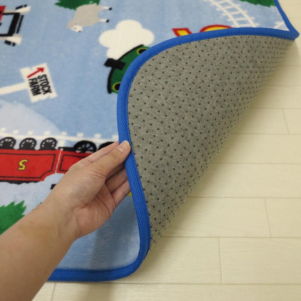 【在庫限り】きかんしゃトーマス/あそべるラグ （90ｘ185cm）